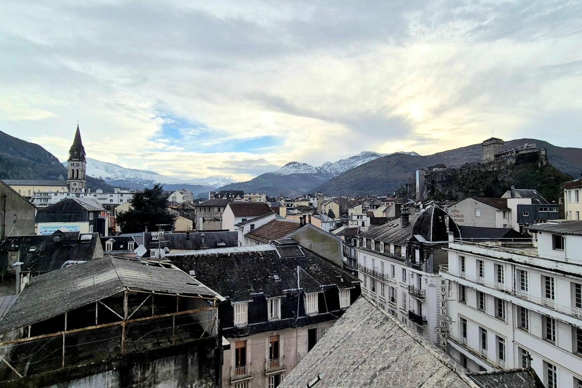 Cosy Chic Au Coeur De Lourdes-wifi-parking Apartment *